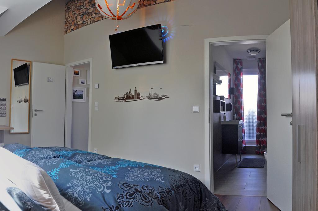 Frankfurt Bed & Breakfast Φραγκφούρτη Εξωτερικό φωτογραφία